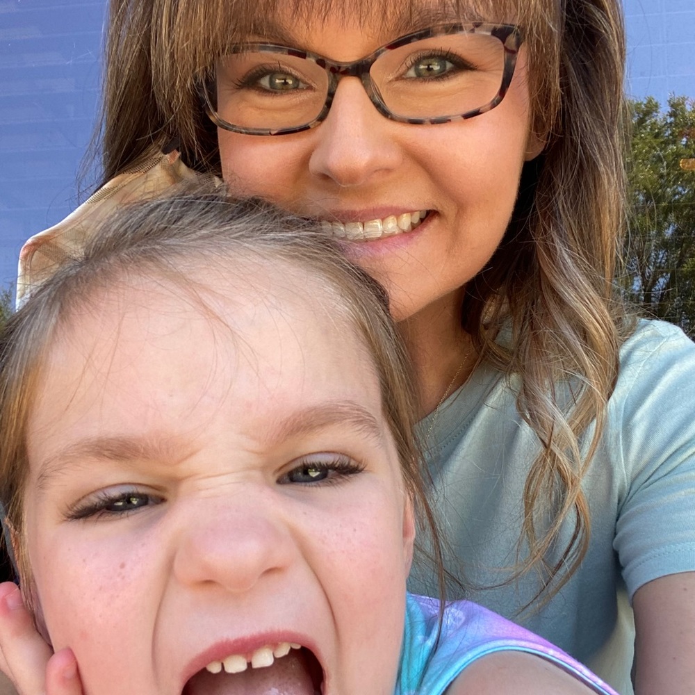 Meet your Posher, Ashley